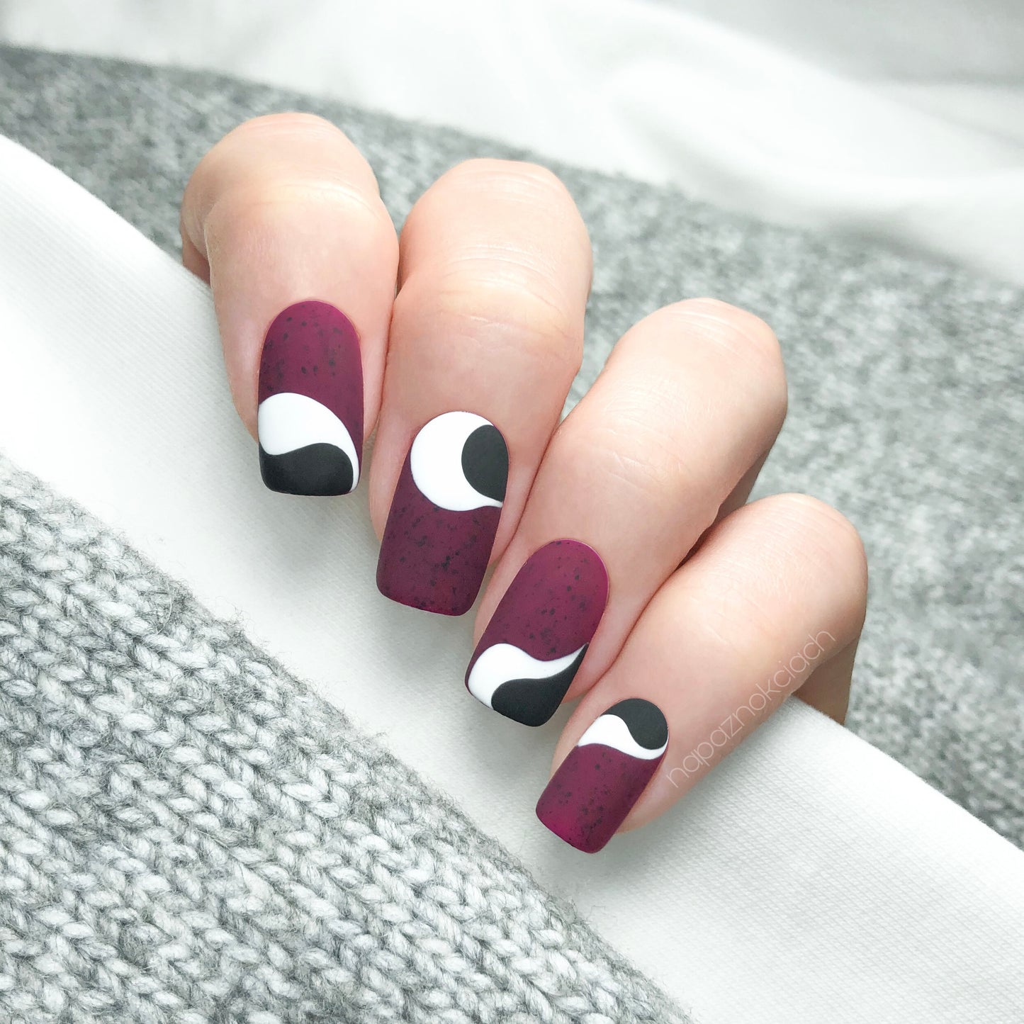 Gel polish "Didier Lab", Macarons, Cherry Jam