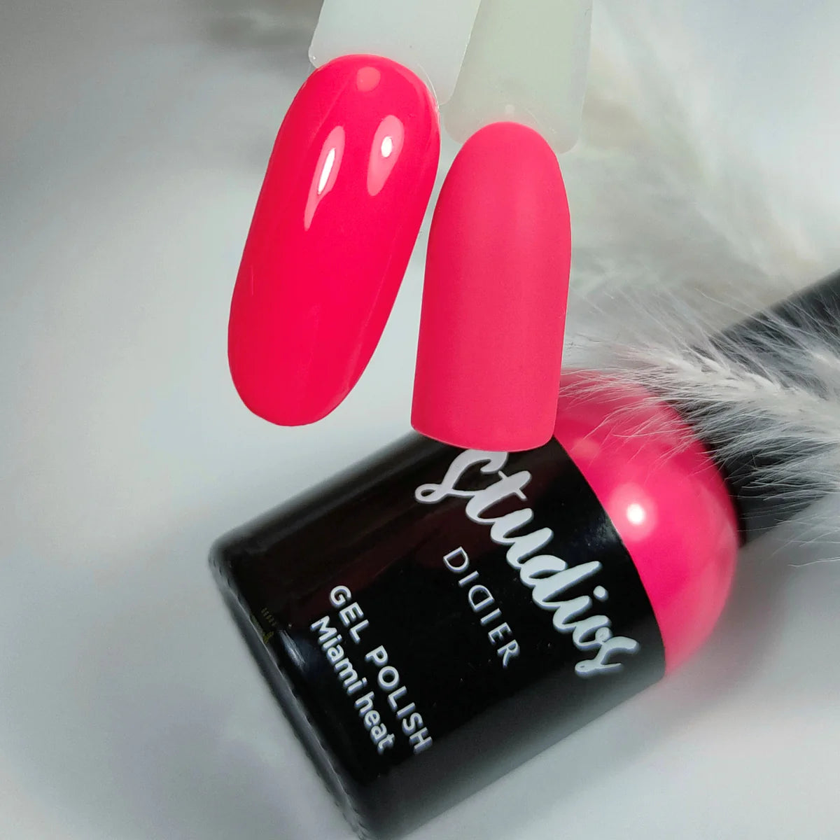 Gel polish Studios, Miami Heat, 8ml