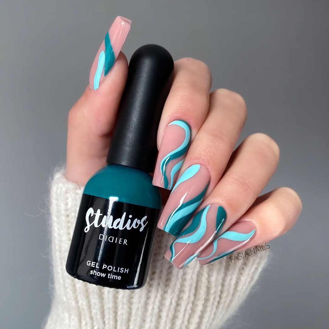 Gel polish Studios, Show Time, 8ml - LABORATOIRES DIDIER