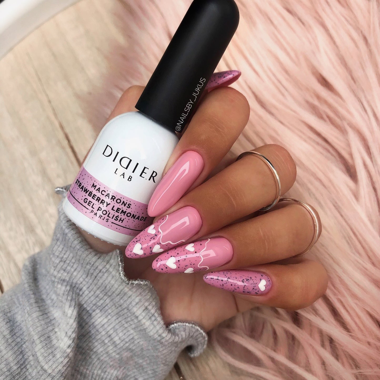 Macarons Gel Polish Didier Lab 'Strawberry Lemonade' - LABORATOIRES DIDIER