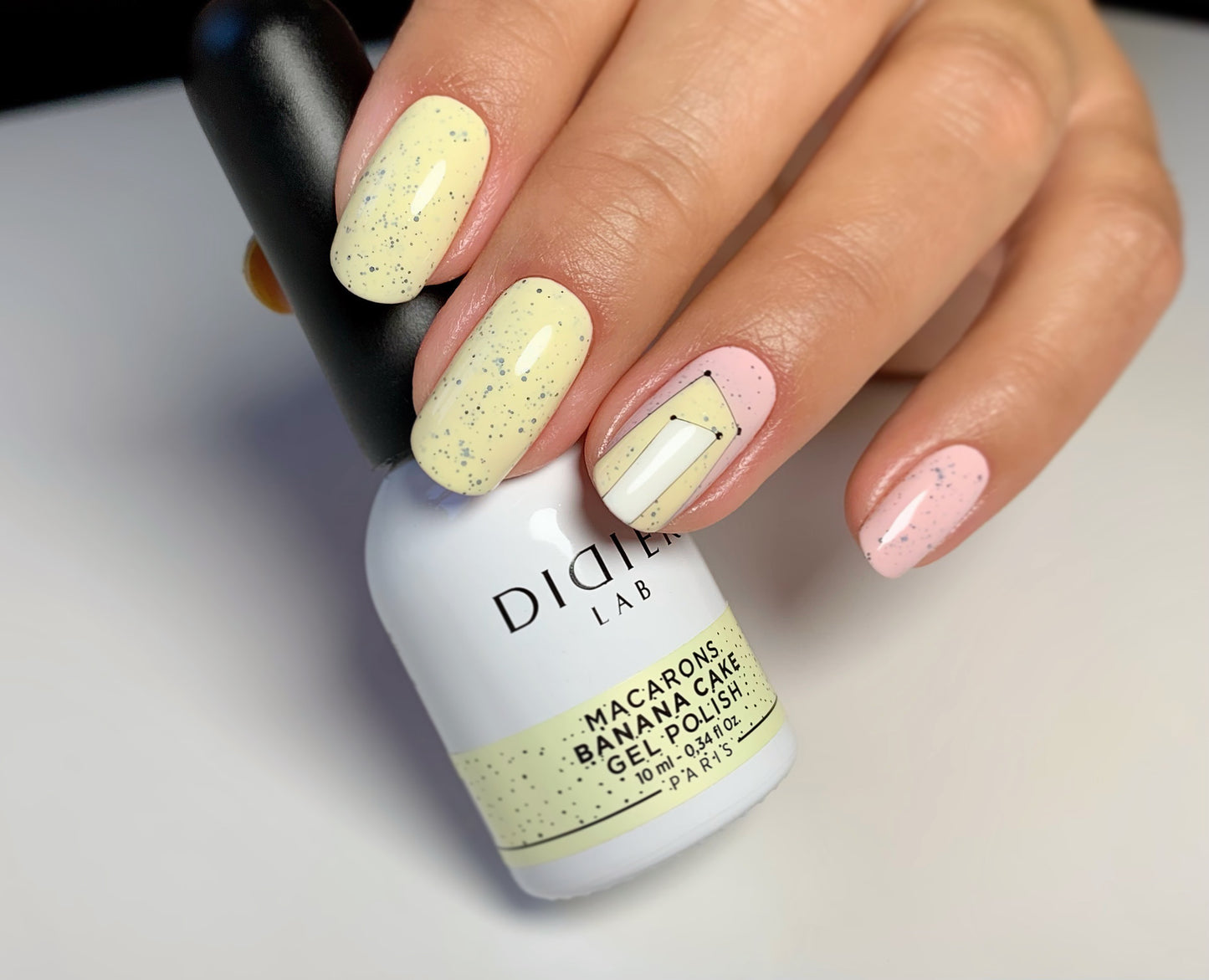 Gel Polish Macarons, Didier Lab, Banana Cake