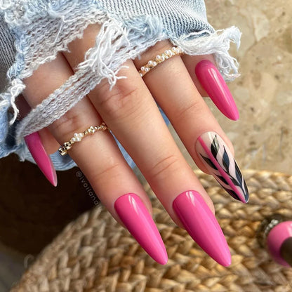Gel polish Studios, Bite Me, 8ml