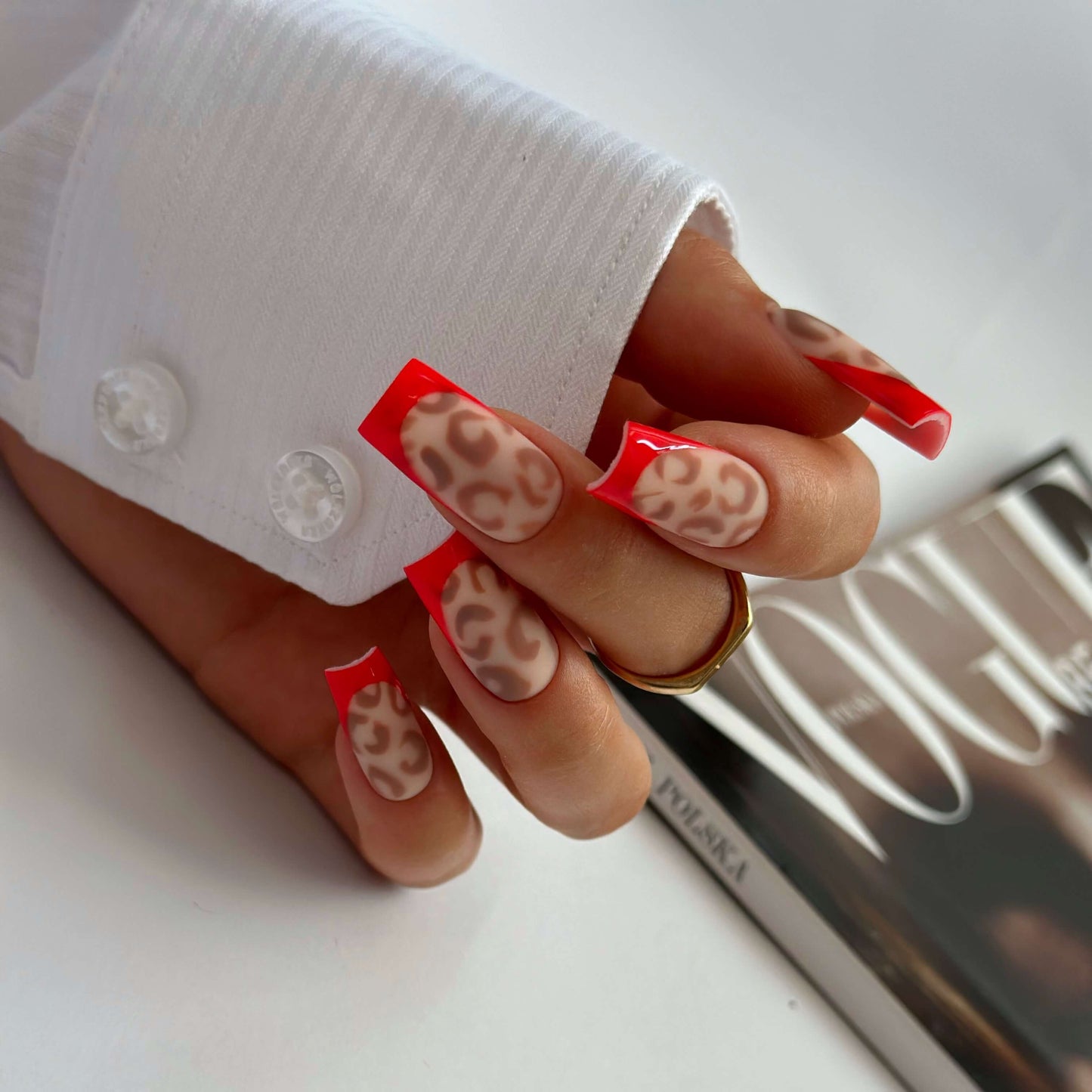 Gel Polish Studios Didier Lab, Persian Coral, TPO free, 8 ml