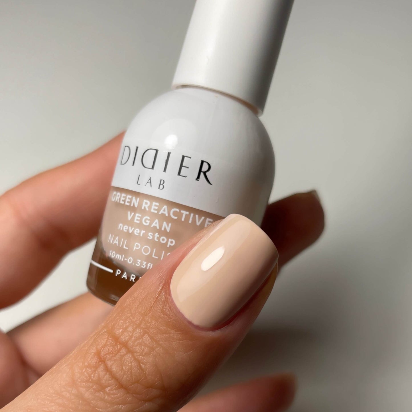 Green Reactive Vegan Nail Polish, Didier Lab, Never Stop, HEMA and TPO free, 10 ml
