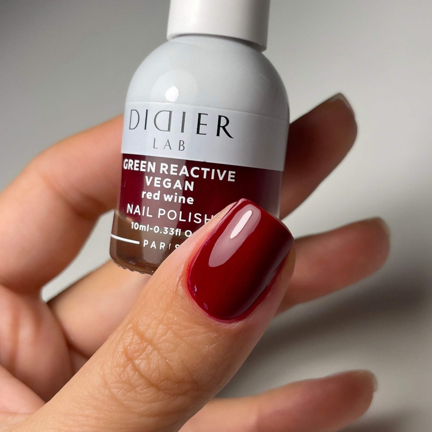 Green Reactive Vegan Nail Polish, Didier Lab, Red Wine, HEMA and TPO free, 10 ml