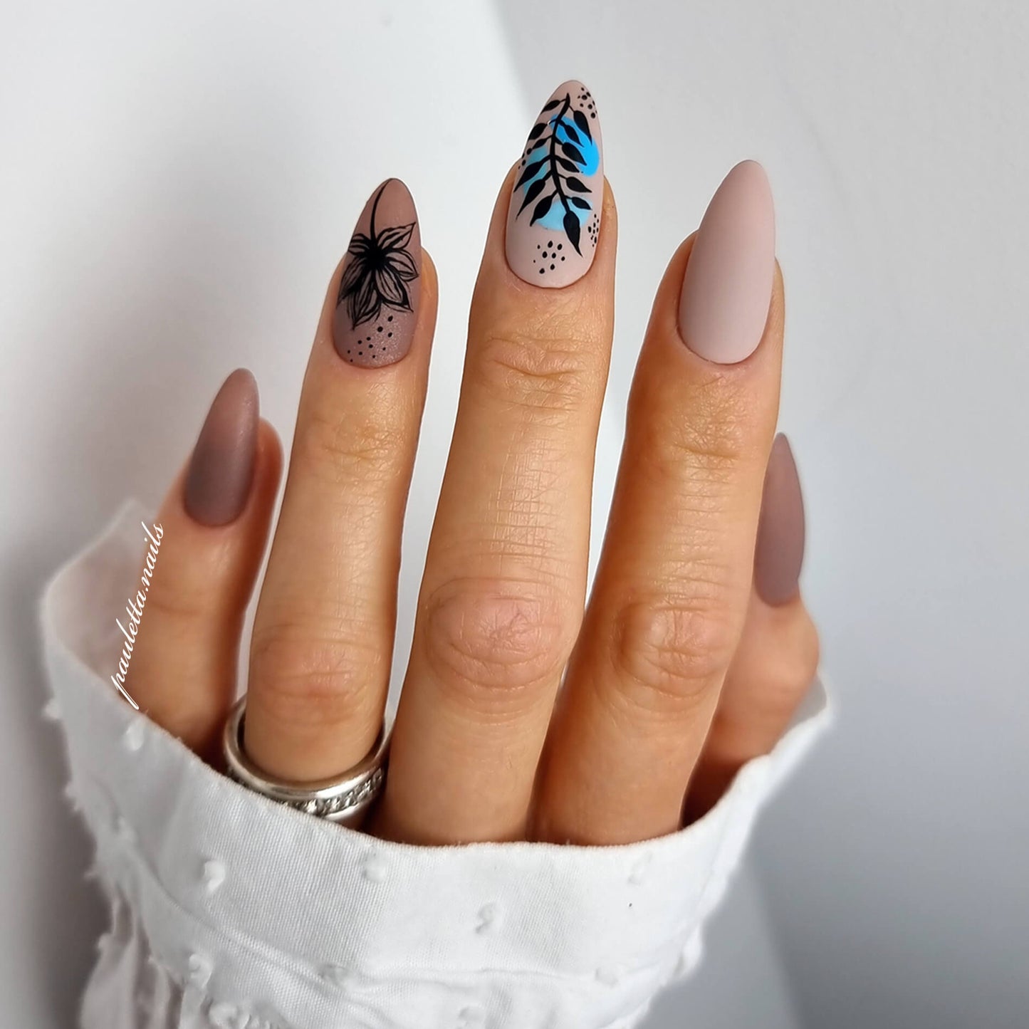 Gel polish Studios, Brown Mist, TPO free, 8ml
